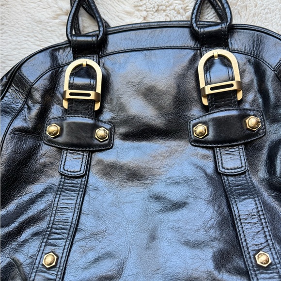 Bally Oversize Tamara
Elegant Black Leather EUC Big Mama of Bags - Picture 12 of 12